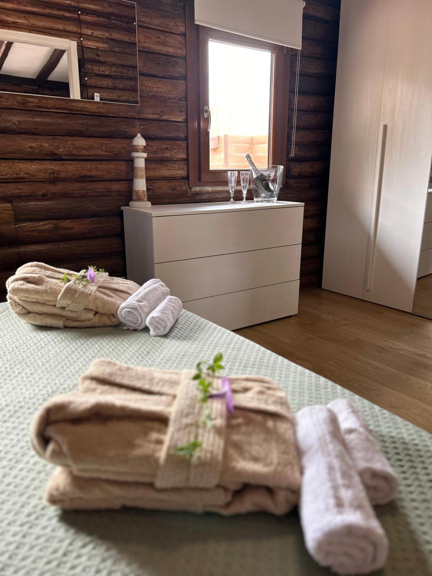 איסולה דלה פמינה Chalet Seaview By Ar Group Hotels מראה חיצוני תמונה