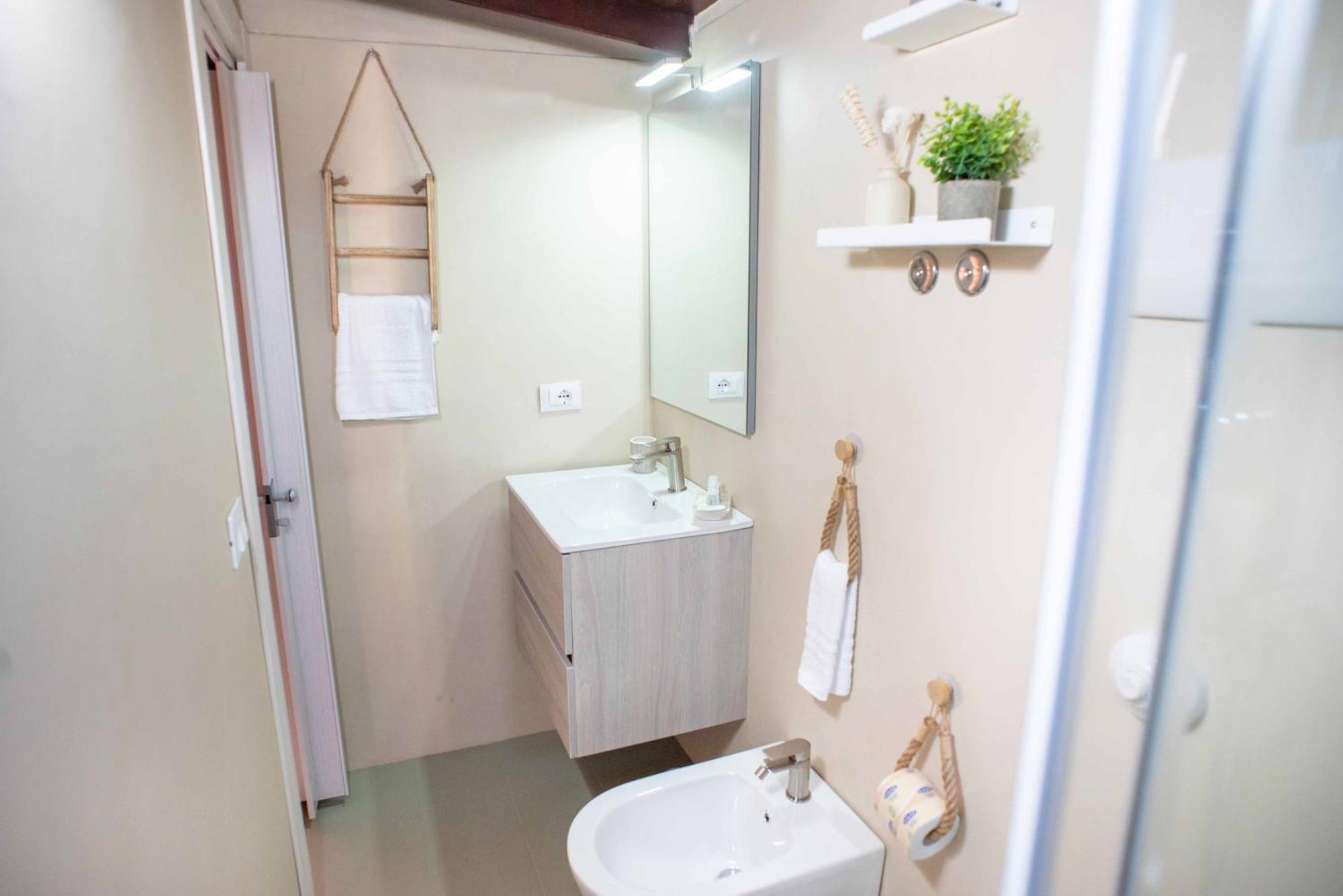 איסולה דלה פמינה Chalet Seaview By Ar Group Hotels מראה חיצוני תמונה